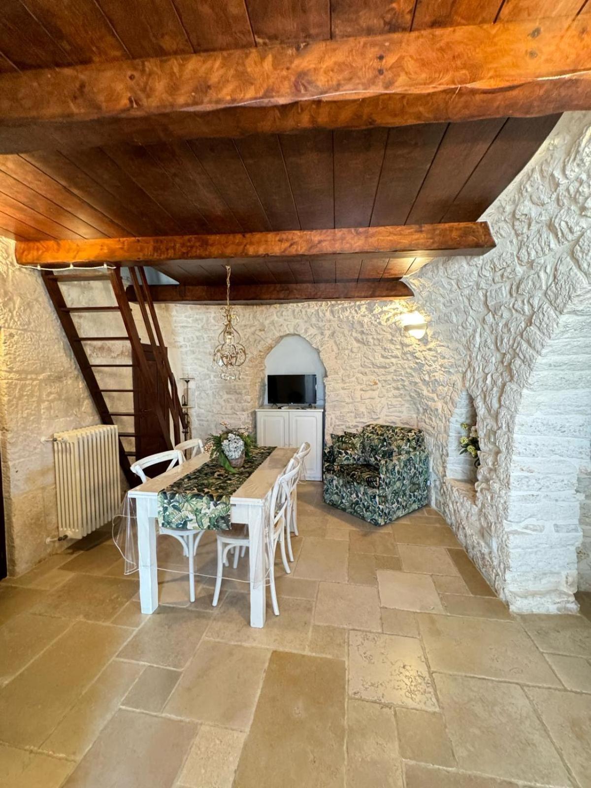 Trulli Aia Piccola Villa Alberobello Eksteriør billede
